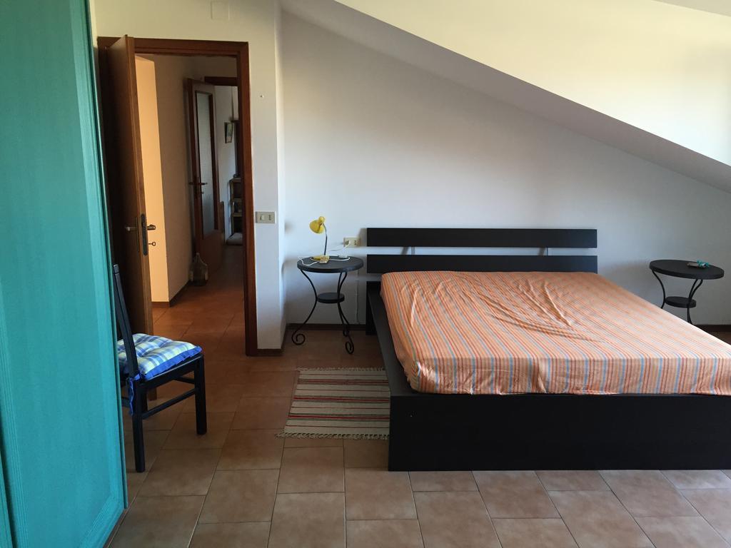 Mansarda Mare Apartamento Altidona Quarto foto
