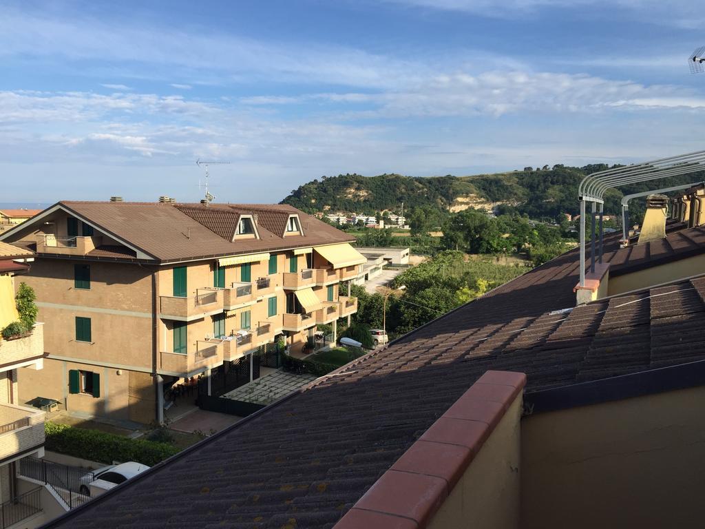 Mansarda Mare Apartamento Altidona Quarto foto